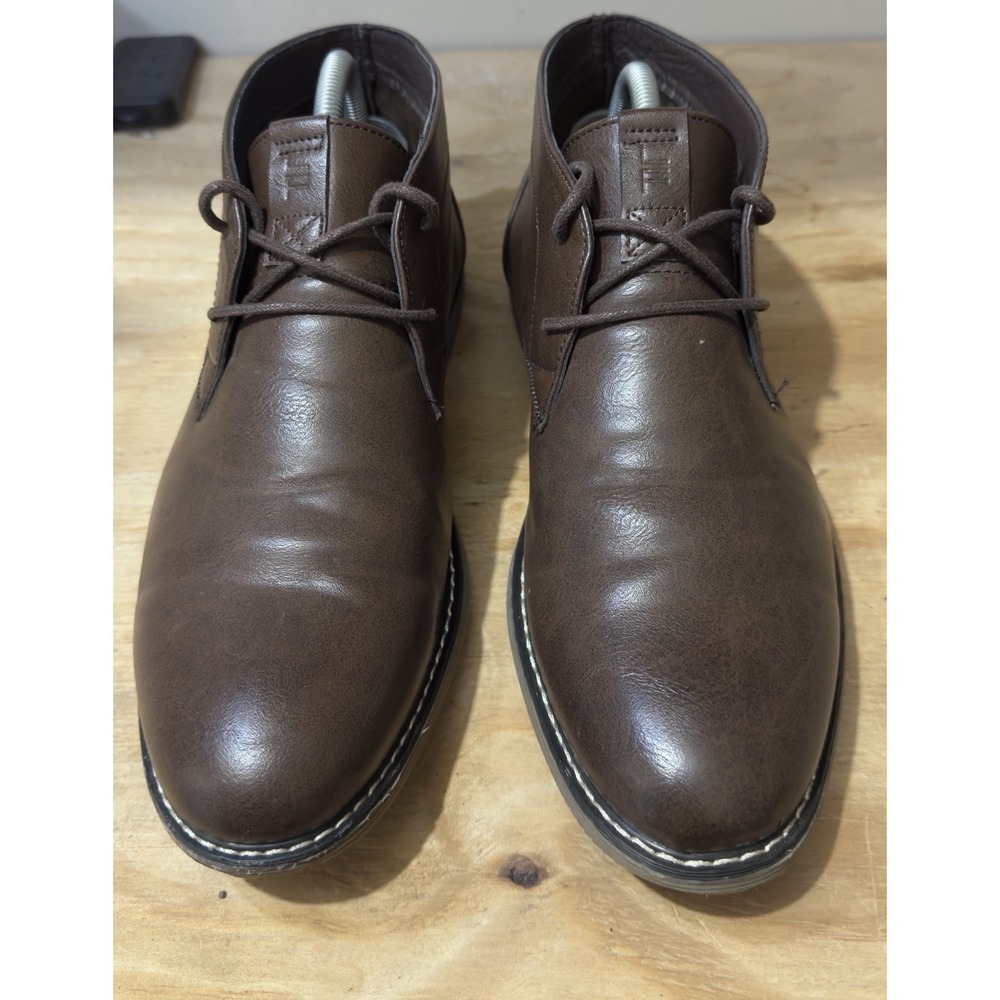London Fog mens boots Size 9.5 Memory Foam
